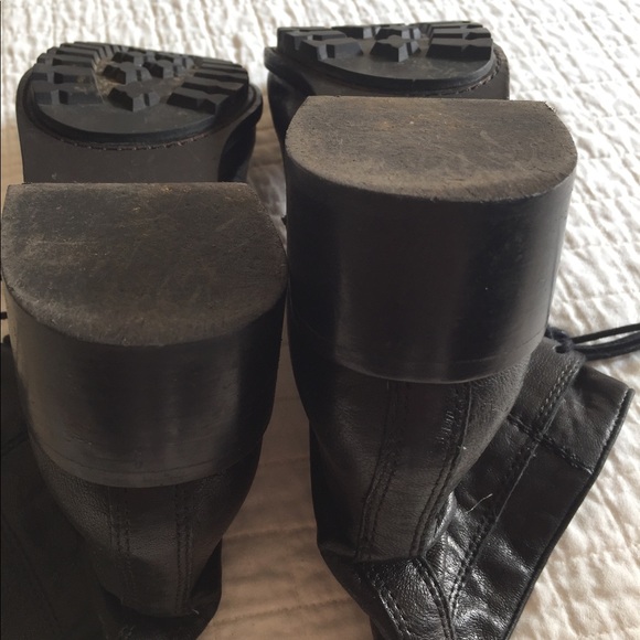 EUC Elizabeth & James “Wilda” black booties - Picture 9 of 14